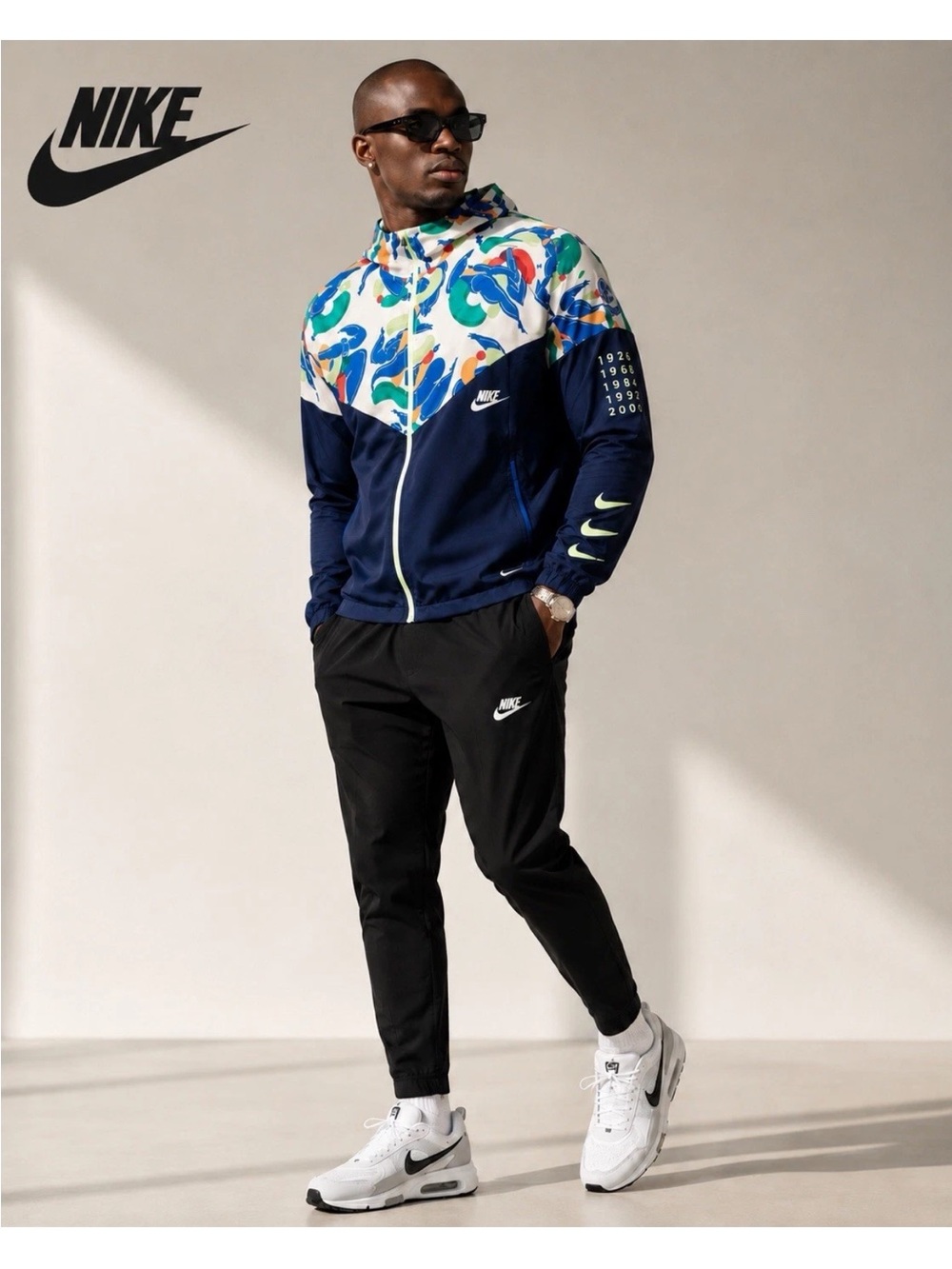 Nike Men's Windrunner A.I.R. Kelly Anna London Running Jacket Large performance